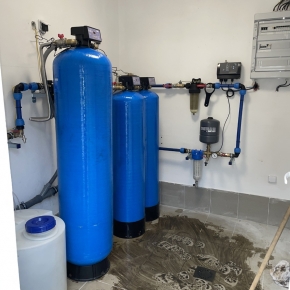 Instalace domácí úpravny vody (odstraneni-zeleza-a-maganu.jpg)