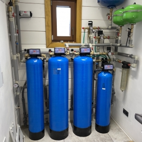 Instalace domácí úpravny vody (rd-kortejov-odstraneni-zeleza-manganu-uprava-ph-odstraneni-bakterii.jpg)